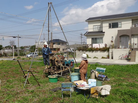 ボーリングマシン